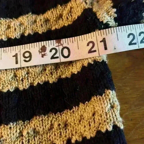 Woman Sweater Black & Gold Horizontal Stripe Long Sleeve Crew Neck Pullover 14 - Picture 7 of 9